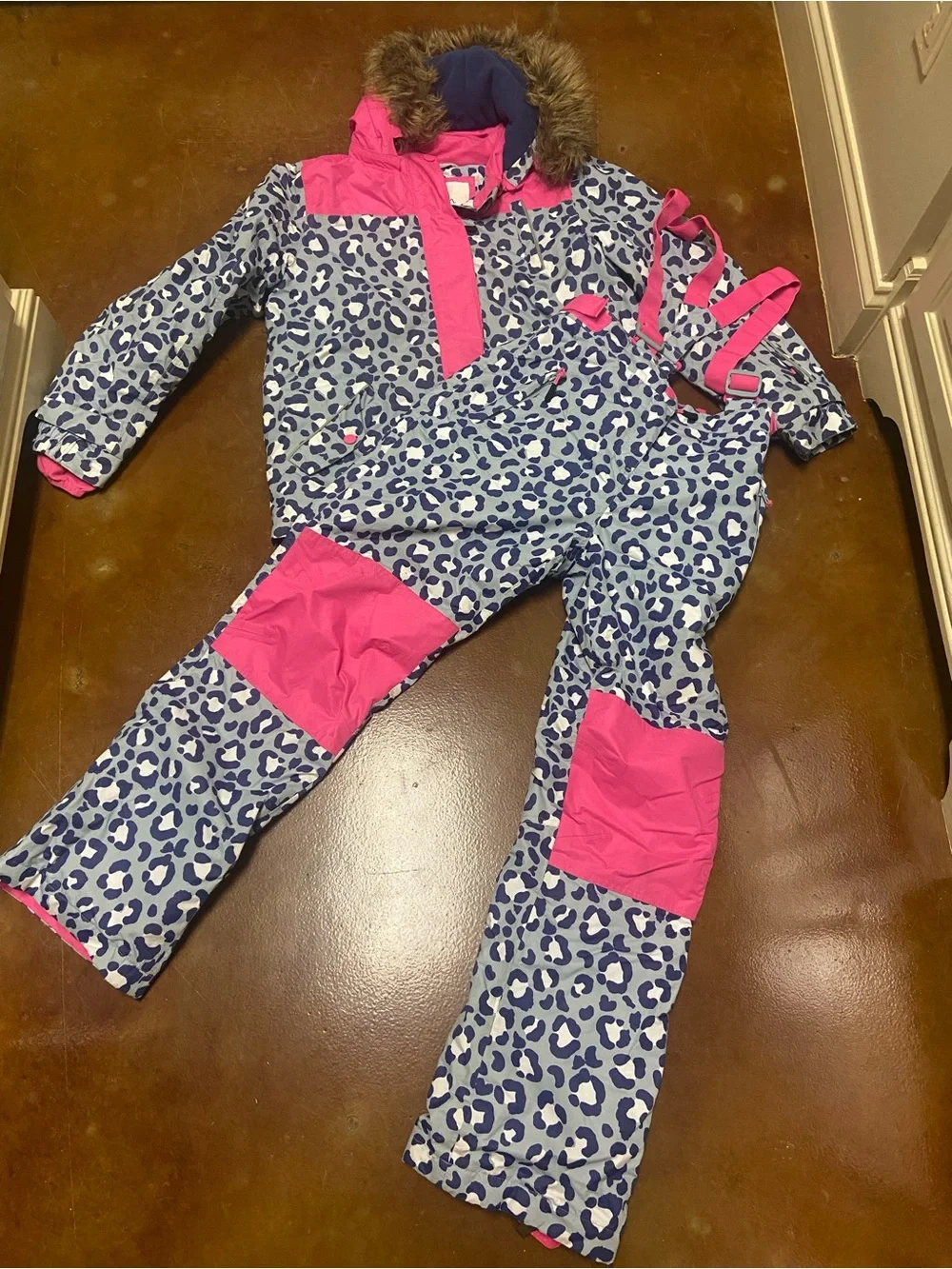 Boden All-Weather Ski Set Jacket & Bib Pants Snow Leopard Pink 15-16Y Snowboard